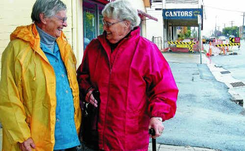 Sisters Phyllis Findley and Susannah Mutton would like to see Plumb’s Chambers restored and kept. Sisters Phyllis Findley and Susannah Mutton would like to see Plumb’s Chambers restored and kept.